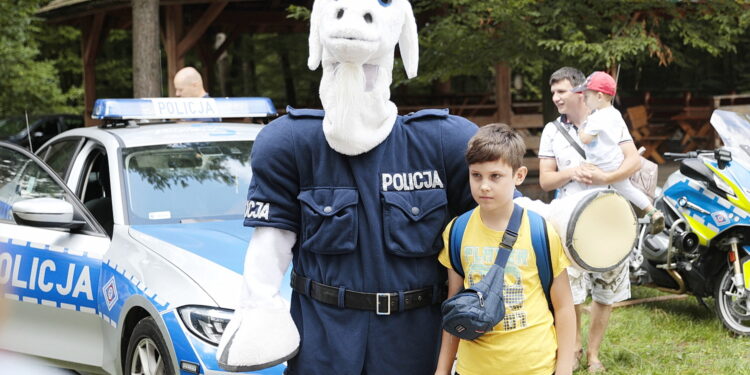 30.08.2022. Tokarnia. Piknik integracyjny w ramach projektu „Świętokrzyskie dla Ukrainy” / Fot. Wiktor Taszłow - Radio Kielce