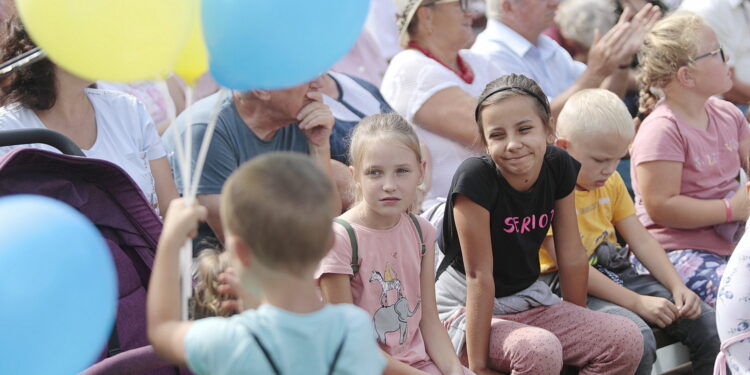 30.08.2022. Tokarnia. Piknik integracyjny w ramach projektu „Świętokrzyskie dla Ukrainy” / Fot. Wiktor Taszłow - Radio Kielce