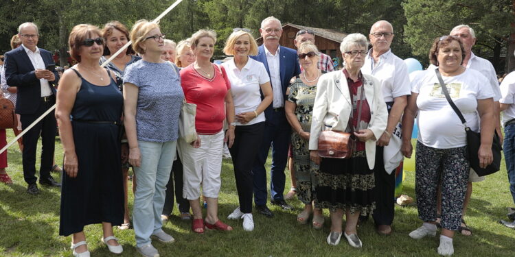 30.08.2022. Tokarnia. Piknik integracyjny w ramach projektu „Świętokrzyskie dla Ukrainy” / Fot. Wiktor Taszłow - Radio Kielce