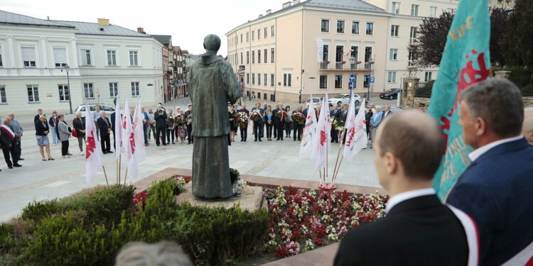 31.08.2022. Kielce. Uroczystości 42. rocznicy podpisania porozumień sierpniowych i powstania Solidarności. / Fot. Wiktor Taszłow - Radio Kielce.