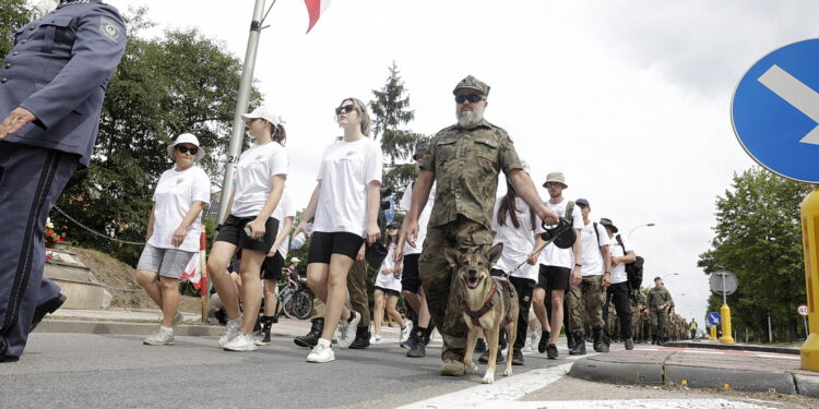 12.08.2022 Kielce. 57. Marsz Szlakiem Pierwszej Kompanii Kadrowej / Fot. Jarosław Kubalski - Radio Kielce