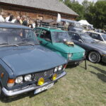 14.08.2022 Tokarnia. Park etnograficzny. Zlot samochodów i motocykli zabytkowych. Motopiknik / Fot. Jarosław Kubalski - Radio Kielce