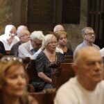 25.08.2022 Kielce. Katedra. Pogrzeb Alojzego Obornego, wieloletniego dyrektora Muzeum Narodowego w Kielcach / Fot. Jarosław Kubalski - Radio Kielce