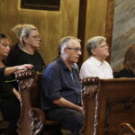 25.08.2022 Kielce. Katedra. Pogrzeb Alojzego Obornego, wieloletniego dyrektora Muzeum Narodowego w Kielcach / Fot. Jarosław Kubalski - Radio Kielce