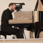 26.08.2022 Kielce. Koncert z cyklu "Chopinowskie inspiracje". Na zdjęciu Piotr Sałajczyk / Fot. Jarosław Kubalski - Radio Kielce