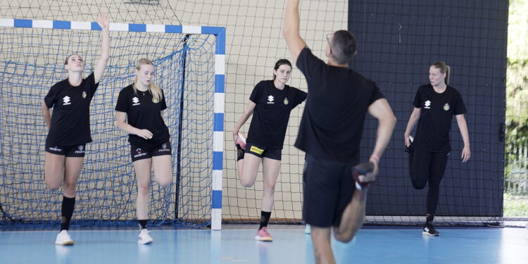 08.08.2022 Kielce. Trening piłkarek ręcznych Korona Handball Kielce / Fot. Jarosław Kubalski - Radio Kielce