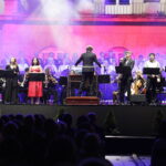 Setki osób na koncercie „Polska dziękuje. W Imię Wolności” - Radio Kielce