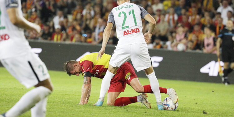 15.08.2022 Kielce. 5. kolejka PKO BP Ekstraklasy: Korona Kielce - Warta Poznań / Fot. Jarosław Kubalski - Radio Kielce