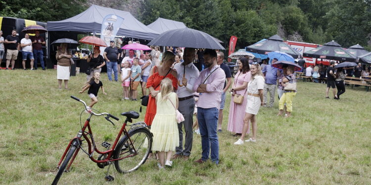 28.08.2022 Bobrza. IX Święto Pieroga Świętokrzyskiego / Fot. Jarosław Kubalski - Radio Kielce