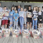 Kosze przysmaków czekały dla dzieci - Radio Kielce