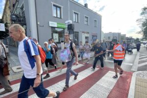 04.08.2022. Ostrowiec Świętokrzyski. Piesza pielgrzymka na Jasną Górę / Fot. Emilia Sitarska - Radio Kielce