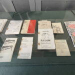 29.08.2022. Ożarów. Otwarcie wystawy bibuły Solidarności Cementowni Ożarów. / Fot. Emilia Sitarska - Radio Kielce.