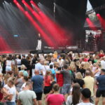 28.08.2022. Busko-Zdrój. Dni Buska. Na zdjęciu: Agata Zatorska. / Fot. Marta Gajda-Kruk - Radio Kielce.