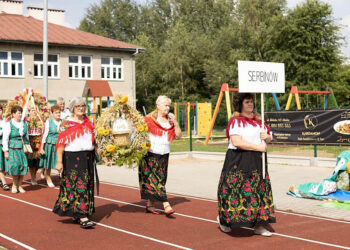 Dożynki Gminy Mniów. Dziękowano za tegoroczne plony - Radio Kielce
