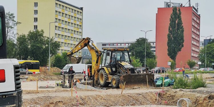 02.08.2022. Kielce. Remont na Al Solidarności / Fot. WIktor Taszłow - Radio Kielce