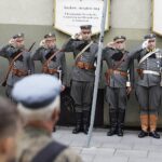 06.08.2022. Kraków. 57. Marsz Szlakiem Pierwszej Kompanii Kadrowej. Wymarsz z krakowskich Oleandrów / Fot. Jarosław Kubalski - Radio Kielce