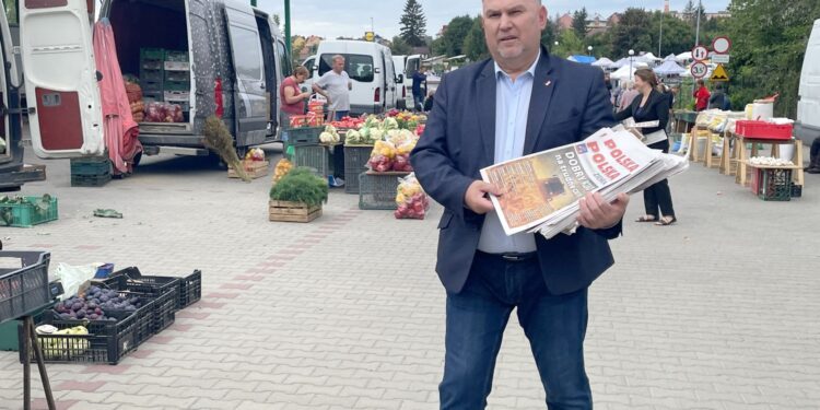 Na targowisku w Opatowie o problemach rolników i nie tylko - Radio Kielce