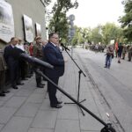 06.08.2022. Kraków. 57. Marsz Szlakiem Pierwszej Kompanii Kadrowej. Wymarsz z krakowskich Oleandrów. Na zdjęciu: Jan Józef Kasprzyk - Szef Urzędu ds. Kombatantów i Osób Represjonowanych / Fot. Jarosław Kubalski - Radio Kielce