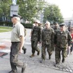 06.08.2022. Kraków. 57. Marsz Szlakiem Pierwszej Kompanii Kadrowej. Wymarsz z krakowskich Oleandrów / Fot. Jarosław Kubalski - Radio Kielce