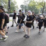 06.08.2022. Kraków. 57. Marsz Szlakiem Pierwszej Kompanii Kadrowej. Wymarsz z krakowskich Oleandrów / Fot. Jarosław Kubalski - Radio Kielce