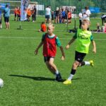 07.08.2022. Starachowice. Spotkanie pt. „Warsztaty z Gwiazdą”, którego gośćmi byli reprezentanci Polski w piłce nożnej Sławomir Peszko i Radosław Majewski / Maciej Makuła - Radio Kielce