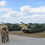 10.08.2022. Poznań, 10.08.2022. Szkolenie polskich żołnierzy na czołgach Abrams / Fot. Jakub Kaczmarczyk - PAP