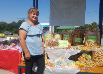 Obwarzanki na sznurku – jeden z najstarszych wypieków w regionie prezentowany był na Dożynkach w Górnie - Radio Kielce