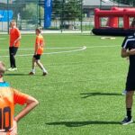 07.08.2022. Starachowice. Spotkanie pt. „Warsztaty z Gwiazdą”, którego gośćmi byli reprezentanci Polski w piłce nożnej Sławomir Peszko i Radosław Majewski / Maciej Makuła - Radio Kielce