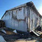 26.08.2022. Kielce. Pożar magazynu na giełdzie rolno-spożywczej przy ulicy Zbożowej / Fot. Wiktor Taszłow - Radio Kielce