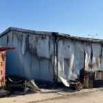 26.08.2022. Kielce. Pożar magazynu na giełdzie rolno-spożywczej przy ulicy Zbożowej / Fot. Wiktor Taszłow - Radio Kielce