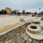 Prace na skrzyżowaniu trwają, ale tempo raczej słabe - Radio Kielce 02.08.2022. Kielce. Remont na Al Solidarności / Fot. WIktor Taszłow - Radio Kielce