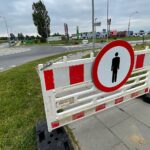 06.08.2022. Kielce. Przygotowania do zmiany organizacji ruchu na ulicy Szajnowicza-Iwanowa / Fot. Wiktor Taszłow - Radio Kielce