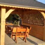 23.09.2022. Podszyn. Modernizacja remizy Ochotniczej Straży Pożarnej. Nowa altana / Fot Urząd Miasta i Gminy Zawichost