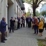 24.09.2022. Kielce. Odsłonięcie tablicy upamiętniającej Pawła Pierścińskiego / Fot. Marcin Marszałek - Radio Kielce