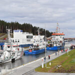 17.09.2022. Skowronki. Otwarcie kanału żeglugowego przez Mierzeję Wiślaną / Fot. PAP - Adam Warżawa