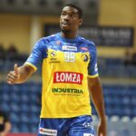 17.09.2022. Kalisz. Mecz 3. serii PGNiG Superligi pomiędzy Energa MKS-em Kalisz a Łomżą Industrią Kielce. / Fot. superliga.pl