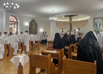 12.09.2022. Sandomierz. Poświęcenie nowej kaplicy sióstr klarysek / Fot. Grażyna Szlęzak - Radio Kielce