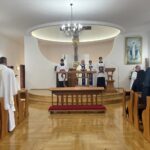 12.09.2022. Sandomierz. Poświęcenie nowej kaplicy sióstr klarysek. Na zdjęciu (w środku): Krzysztof Nitkiewicz - biskup sandomierski / Fot. Grażyna Szlęzak - Radio Kielce