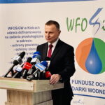 05.09.2022. Kielce. Podpisanie umowy między Wojewódzkim Funduszem Ochrony Środowiska i Gospodarki Wodnej a Narodowym Funduszem Ochrony Środowiska i Gospodarki Wodnej na realizację Programu Regionalnego Wsparcia Edukacji Ekologicznej. Na zdjęciu Ryszard Gliwiński - prezes Wojewódzkiego Funduszu Ochrony Środowiska i Gospodarki Wodnej w Kielcach. / Fot. Dorota Klusek - Radio Kielce.