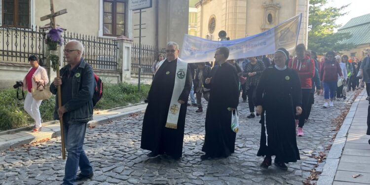 07.09.2022. Sandomierz. XIX Piesza Pielgrzymka do Sanktuarium Maryjnego w Sulisławicach / Fot. Grażyna Szlęzak- Radio Kielce