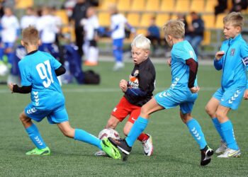 Busko-Zdrój. Festiwal Piłkarski Śladami Orłów Górskiego / źródło: biuro prasowe Festiwalu Piłkarskiego Śladami Orłów Górskiego