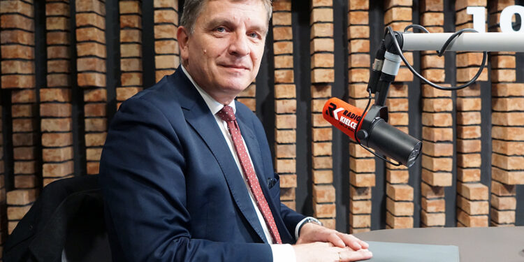 Na zdjęciu: Andrzej Pruś - przewodniczący Sejmiku Województwa Świętokrzyskiego / Fot. Robert Felczak - Radio Kielce