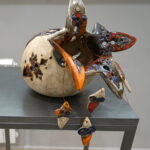 08.09.2022. Kielce. Wernisaż wystawy "Granatowe marzenia" Ani Muradyjan / Fot. Kamil Król - Radio Kielce