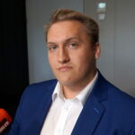 12.09.2022. Kielce. Studio Polityczne Radia Kielce. Na zdjęciu: Dawid Albowicz - Platforma Obywatelska Koalicja Obywatelska / Fot. Kamil Król - Radio Kielce