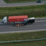 26.09.2022. Skarżysko-Kamienna. Wypadek na trasie S7 / Fot. Jarosław Kubalski - Radio Kielce