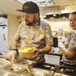 30.09.2022. Kielce. Uliczne jedzenie / Fot. Jarosław Kubalski - Radio Kielce