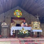 07.09.2022. Sulisławice. Uroczystości Maryjne. Na zdjęciu (od lewej): ks. Edward Żakowicz - kustosz Sanktuarium Maryjnego w Sulisławicach, bp. Sandomierski Krzysztof Nitkiewicz/ Fot. Grażyna Szlęzak - Radio Kielce