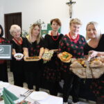 28.09.2022. Drożejowice. Koło Gospodyń Wiejskich Drożejowice promuje zdrową żywność. / Fot. Marta Gajda-Kruk - Radio Kielce