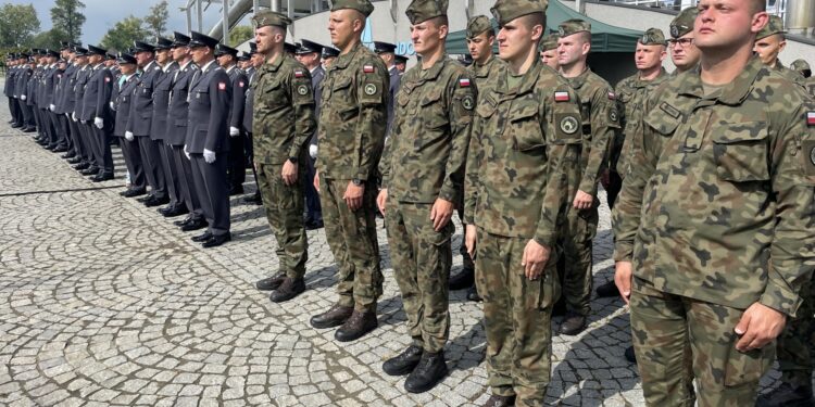 09.09.2022. Sandomierz. Uroczystości 65. rocznicy utworzenia 3. Sandomierskiego Batalionu Radiotechnicznego / Fot. Grażyna Szlęzak - Radio Kielce