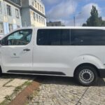 09.09.2022. Kielce. Przekazanie busa dla Środowiskowego Domu Samopomocy w Kielcach / Fot. Iwona Murawska - Radio Kielce